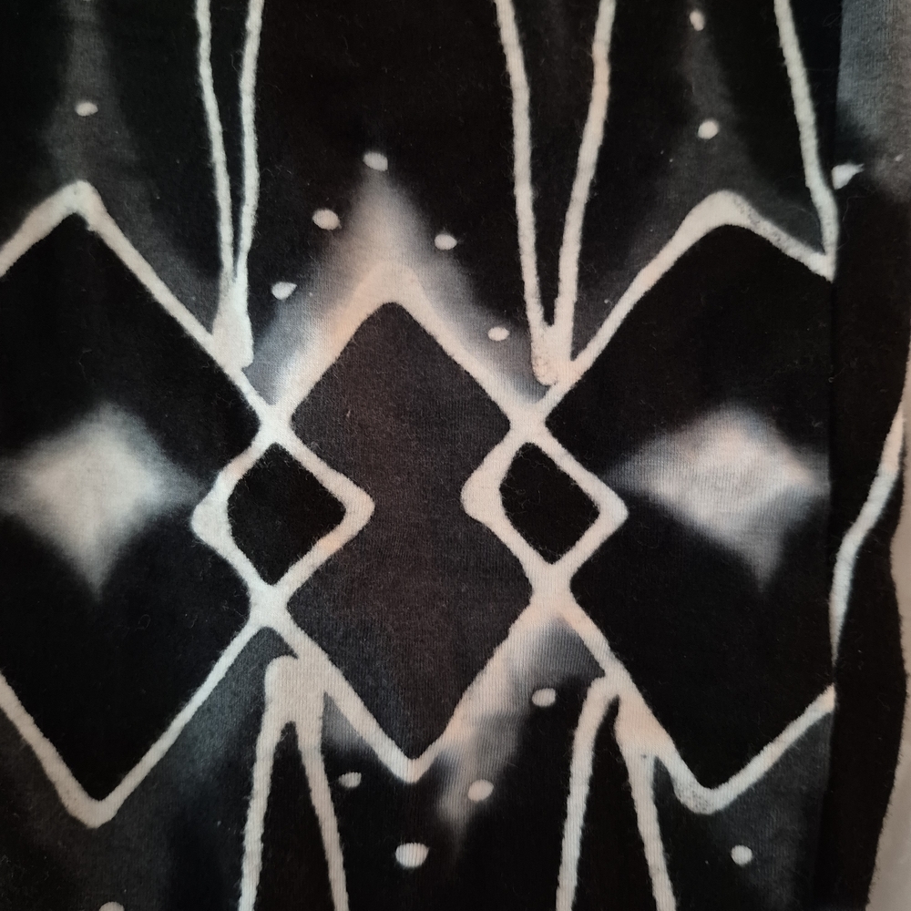 Rock N Karma. Chic Black and White Geometric Women's Joggers - Picture 2 of 4